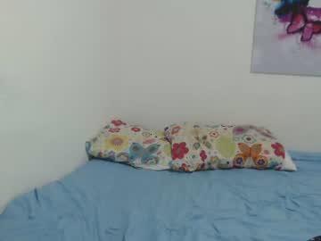 little_miak chaturbate