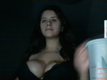 littlemissrawr chaturbate