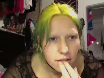 llexi chaturbate