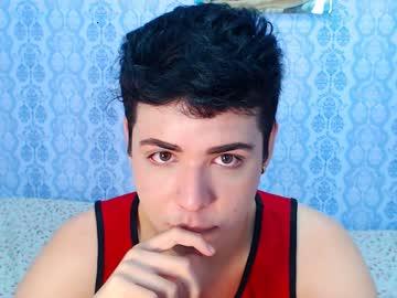 luis_drake chaturbate