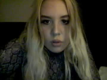 mandywaterfalls chaturbate