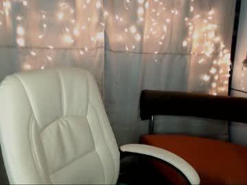 melanie_loves_cakes chaturbate