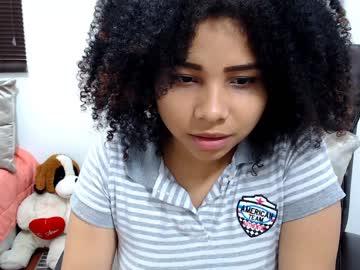 mikaella09 chaturbate