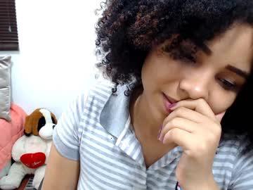 mikaella09 chaturbate