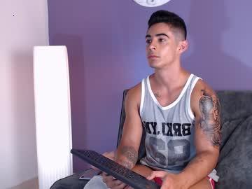 mikevegaa chaturbate