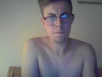 mikeyb6195 chaturbate