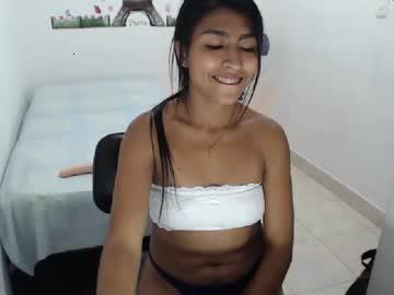 milafox25_ chaturbate