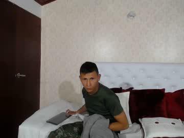 militar_boy_ chaturbate