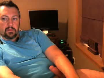 moman2019 chaturbate
