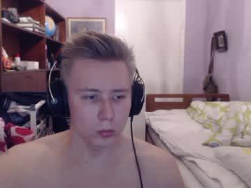 mommystoyboy1992 chaturbate