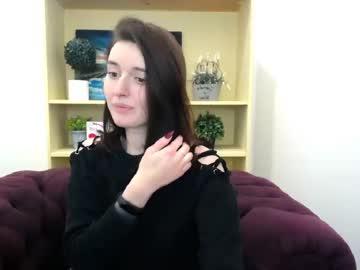 moongoddess_13 chaturbate