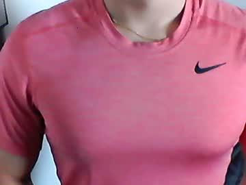 muscleartist chaturbate