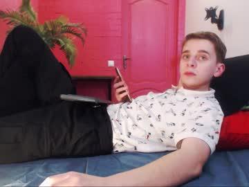 oskar_fisher chaturbate