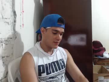 pasivo_nalgon4 chaturbate