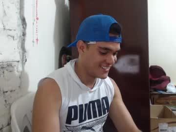 pasivo_nalgon4 chaturbate