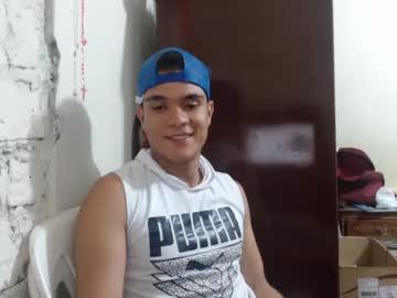 pasivo_nalgon4 chaturbate