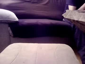 reallyhugecum98 chaturbate