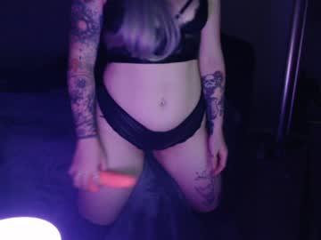 redinwondrland chaturbate