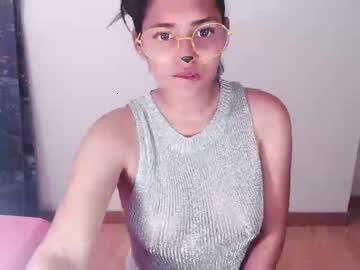 roseblack_19 chaturbate