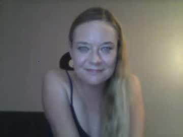 sarah_warbird chaturbate