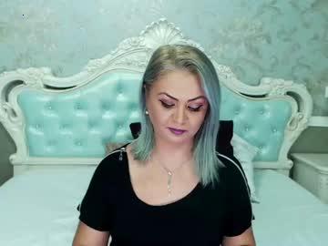 sarahbanksx chaturbate