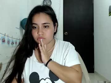 sweettits22 chaturbate