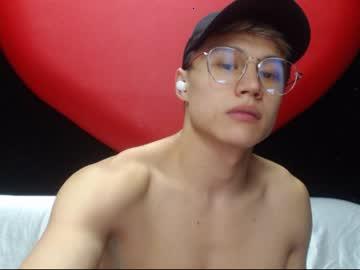 theos_ray chaturbate