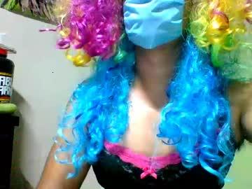 transnylonfeetoficial chaturbate