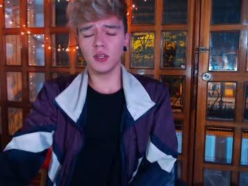 ttaylor_collins chaturbate