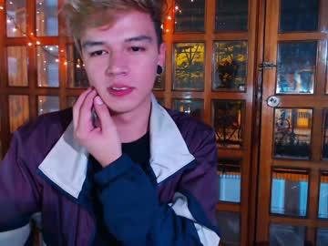 ttaylor_collins chaturbate