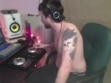 twobrokestr8 chaturbate