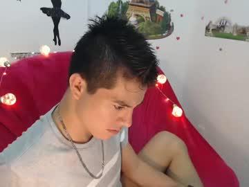 tyler9m chaturbate