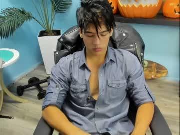 tyler_thomson chaturbate