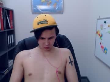 tylerparkss chaturbate