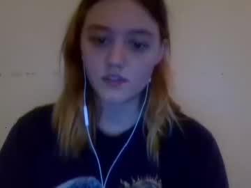 uwulittleone chaturbate
