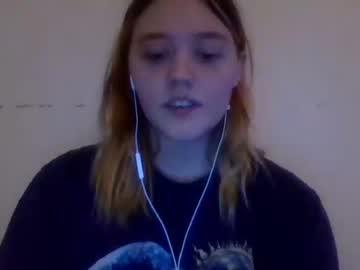 uwulittleone chaturbate