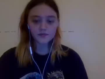uwulittleone chaturbate