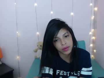 vicky_manzo chaturbate