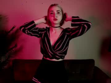 victoria_laine chaturbate