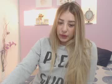 victoriasanta chaturbate