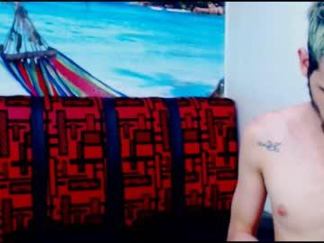 wallacehotxxx chaturbate