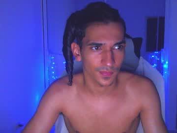 y0ungman_who_loveswork chaturbate