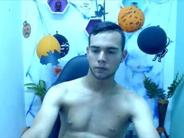 zeus_2626 chaturbate