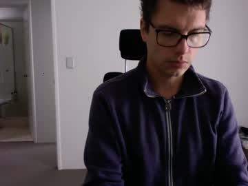 zuuhjiuoui chaturbate